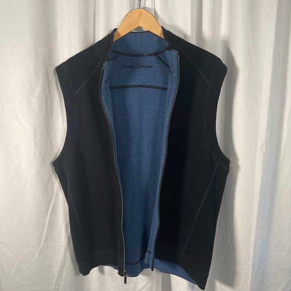 Tommy Bahama Reversible Zip Vest | Black and Blue | Large - Picture 2 of 6